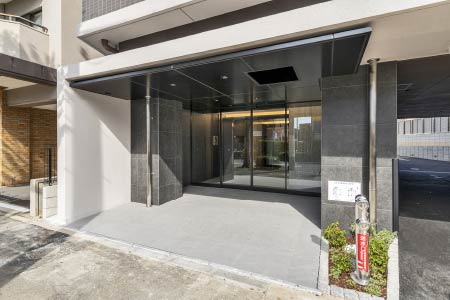 名古屋市瑞穂区弥富通の新築賃貸マンション「ユニレジデンス瑞穂運動場東」:エントランス